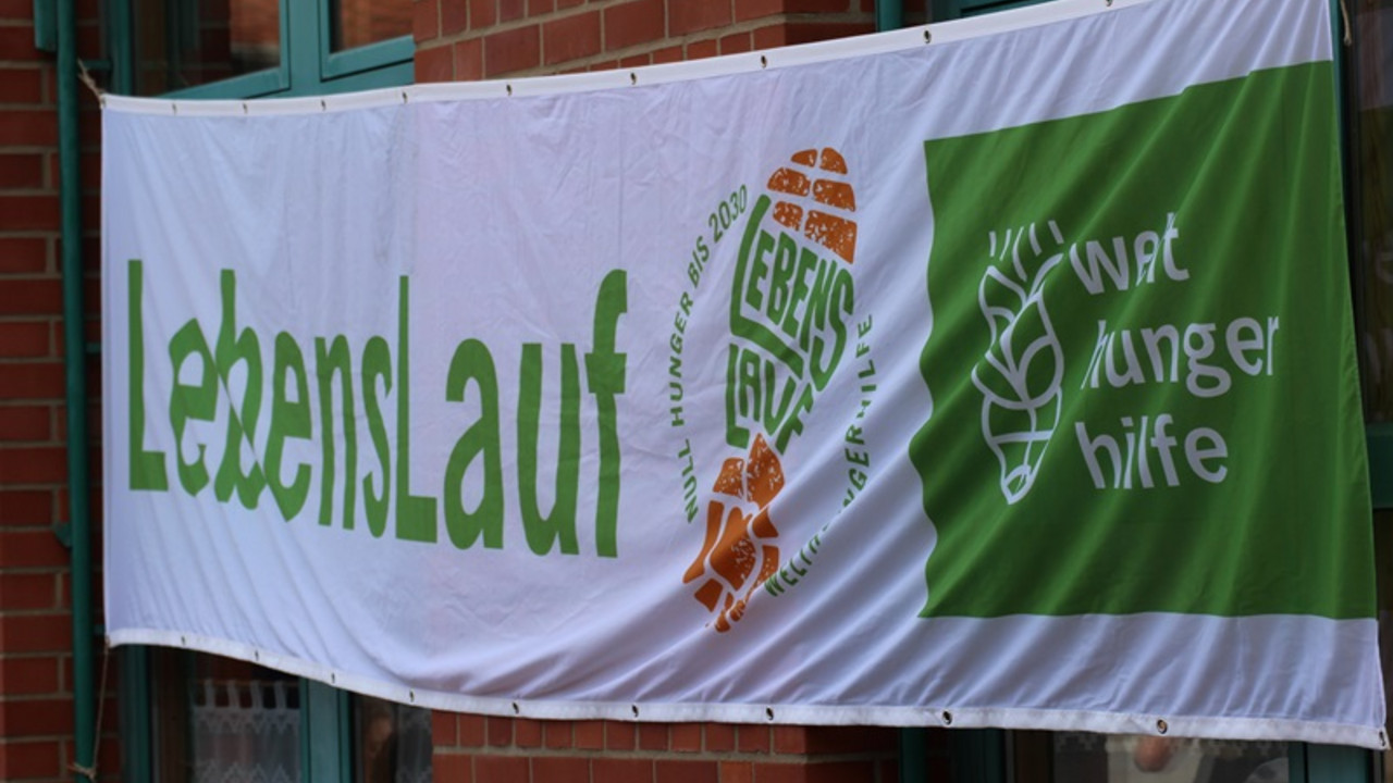 Banner mit Schriftzug Lebenslauf