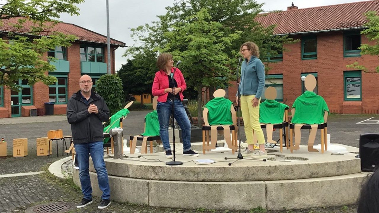 Verabschiedung von 7 Mitarbeiter/innen durch die Schulleitung