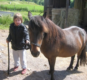 Schülerin mit Pony